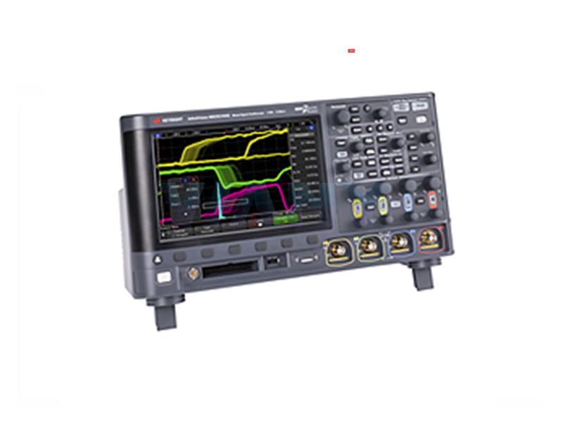 DSOX3104G 示波器：1 GHz，4 个模拟通道